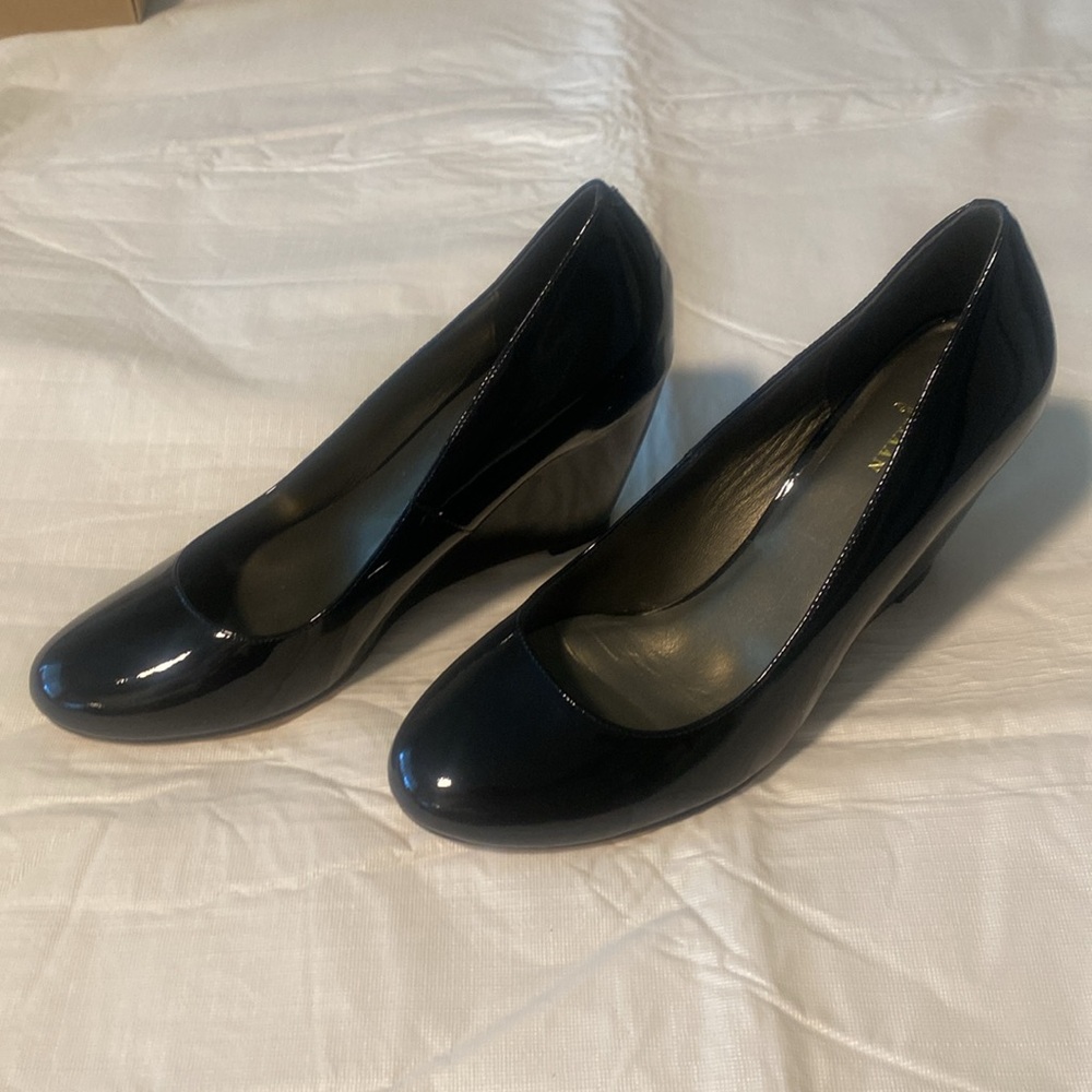 Cole Haan Air Lainey Black Patent Size 9 - 3in  Round Toe Wedges🖤🖤 Never Worn!